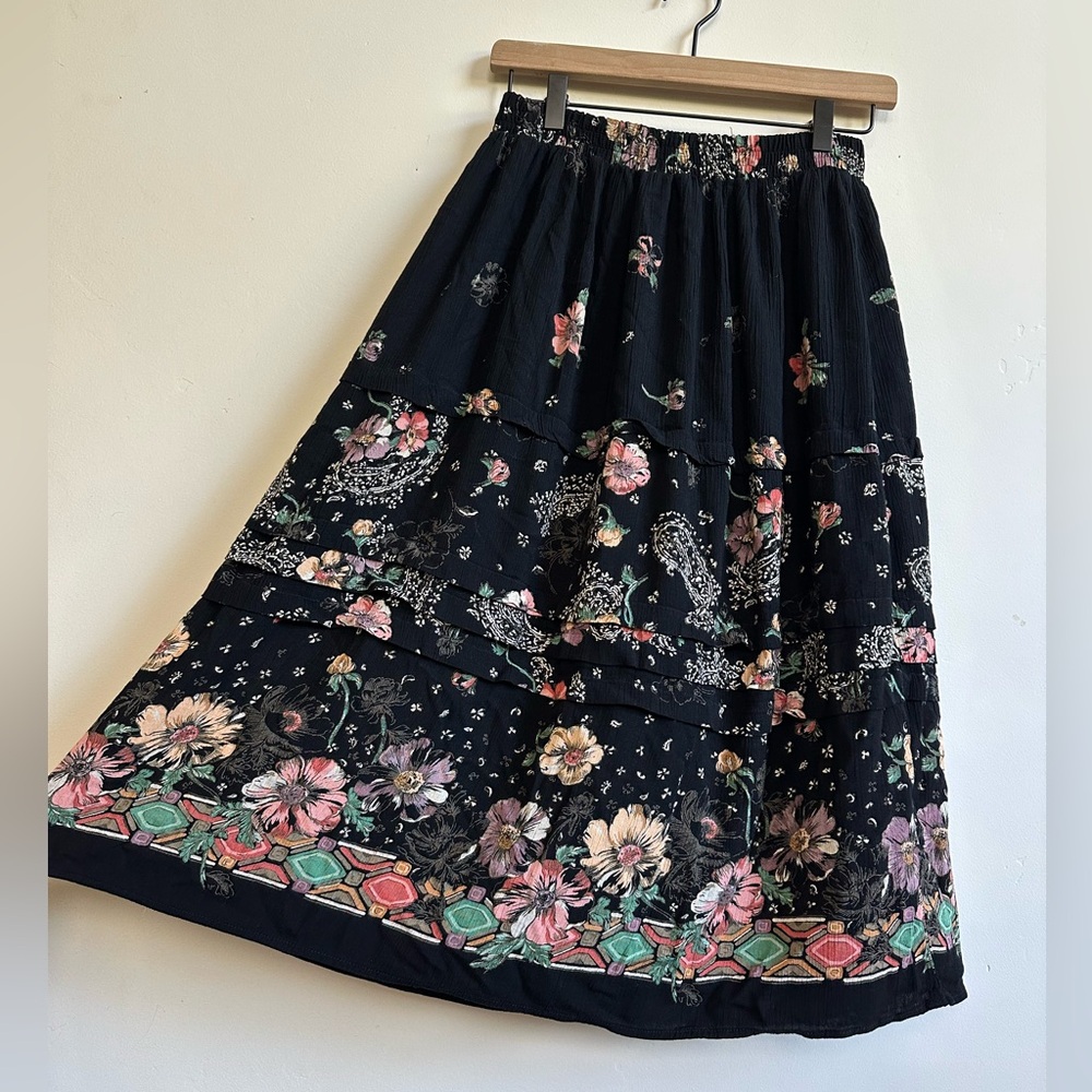 Black Floral Tiered Midi Skirt - Small